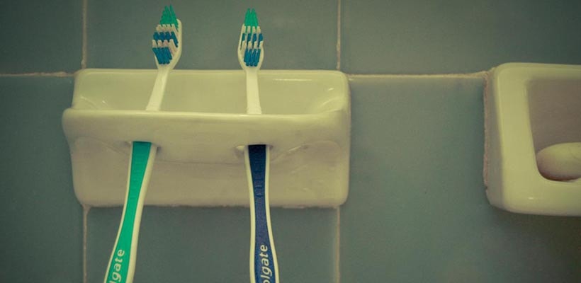 5 Quick Tips on How to Brush Your Teeth Like a Dental Professional