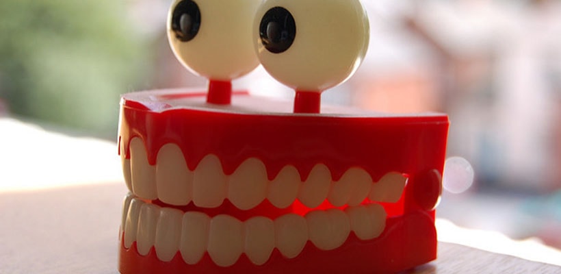 False teeth to begin article on dental implants